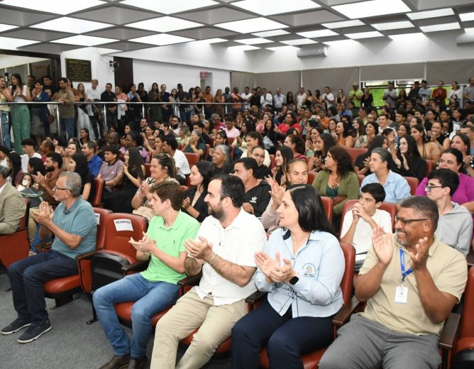 Governo Municipal realiza entrega de certificados do Programa Prouni Municipal