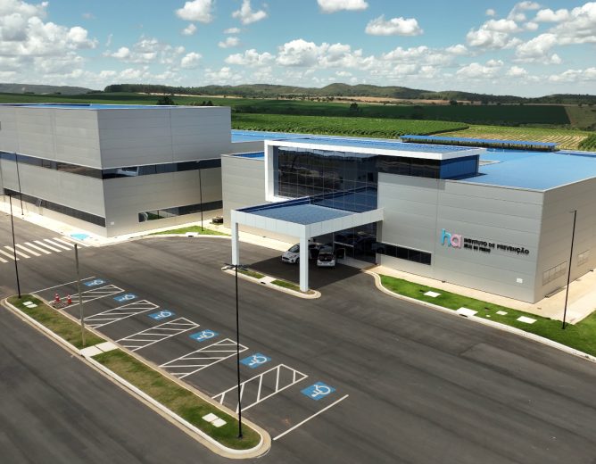 Patrocínio recebe anúncios para o Hospital do Amor e apresentação da Esquadrilha da Fumaça no dia 27 de março